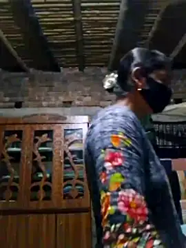 Hot Sweeti online show from 27, 3, 2026