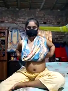 Hot Sweeti online show from 18, 4, 2026