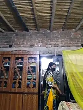 Hot Sweeti online show from 11, 4, 2026