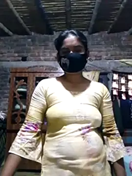 Hot Sweeti online show from 6, 3, 2026