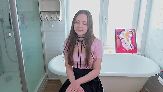 CinthiaSluis online show from 5, 3, 2026