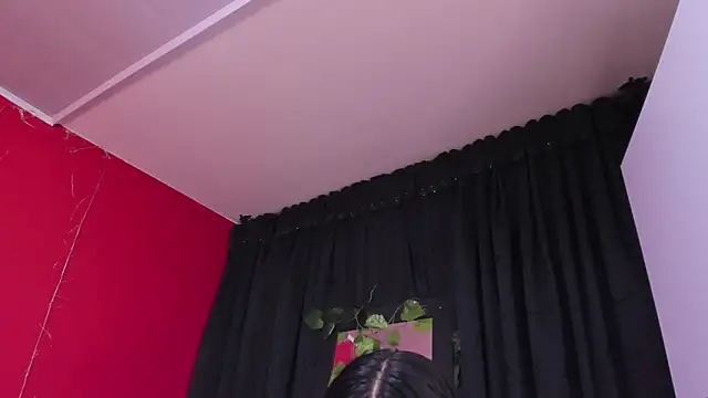 Snapshot of ailyn-moretti chatting on 14, 3, 2026 ailyn-moretti online show from 14, 3, 2026