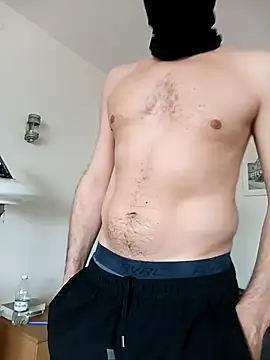 maskedhunk online show from 28, 2, 2026