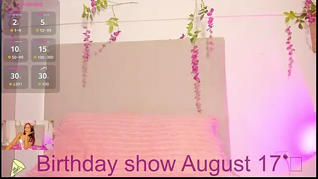 Snapshot of chloe_peach_ chatting on 21, 7, 2026 chloe peach online show from 21, 7, 2026