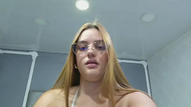 Snapshot of HaileyTims chatting on 21, 6, 2026 HaileyTims online show from 21, 6, 2026