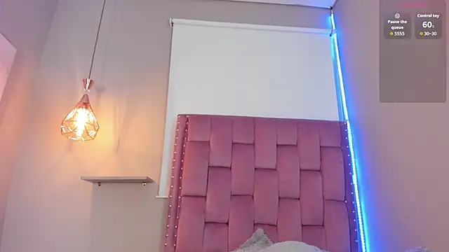 Scarlet Vixen  online show from 10, 3, 2026