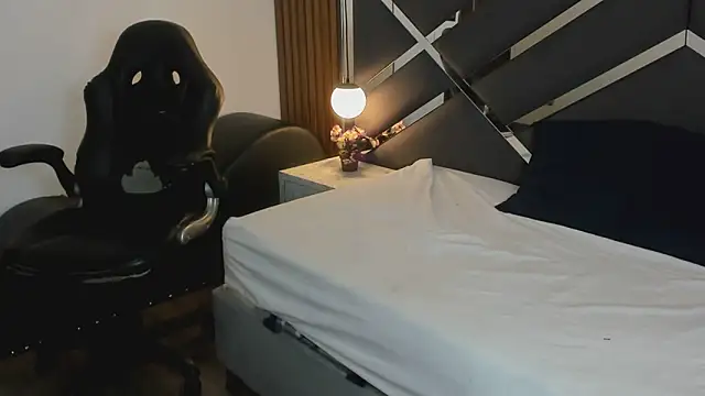 Ambarross  online show from 19, 3, 2026