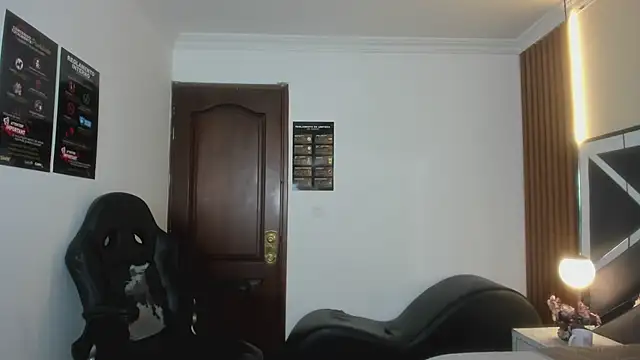 Ambarross  online show from 21, 4, 2026