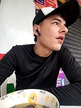 attractive-sexx online show from 2, 4, 2026