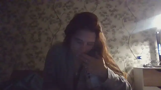 NyraLuna online show from 21, 4, 2026