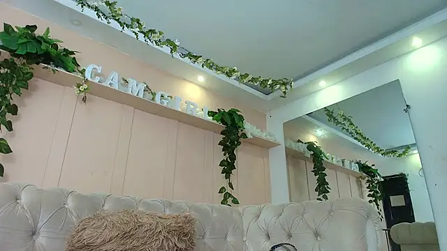 sofia laverde online show from 12, 4, 2026