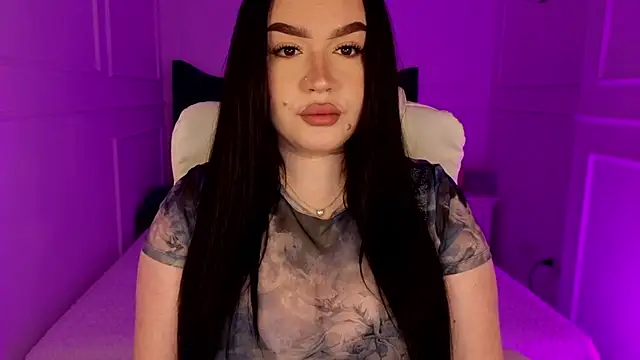 tinafox  online show from 23, 4, 2026