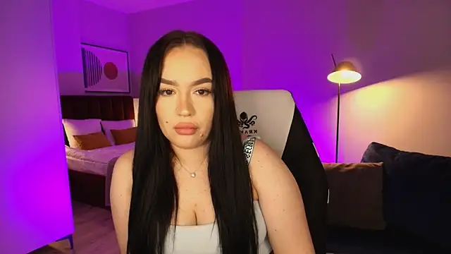 tinafox  online show from 3, 2, 2026