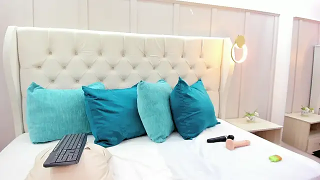 sweet shanaia online show from 29, 5, 2026