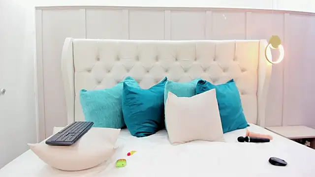sweet shanaia online show from 23, 5, 2026