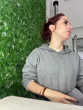 elodie rouge online show from 17, 3, 2026