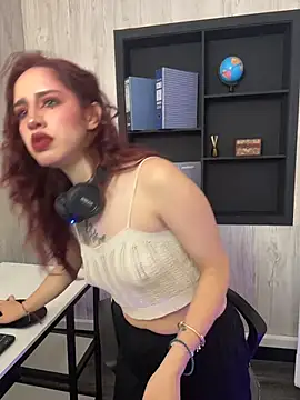 elodie rouge online show from 11, 3, 2026