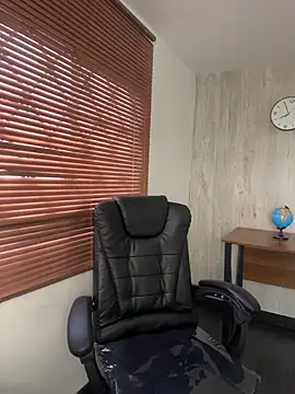 elodie rouge online show from 5, 2, 2026