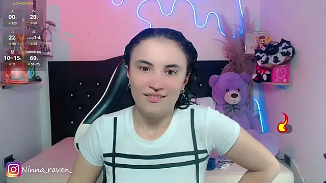 AriaDark online show from 13, 6, 2026
