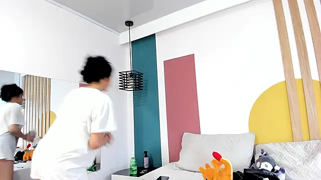 VanessaDoofenshmirtz online show from 19, 3, 2026