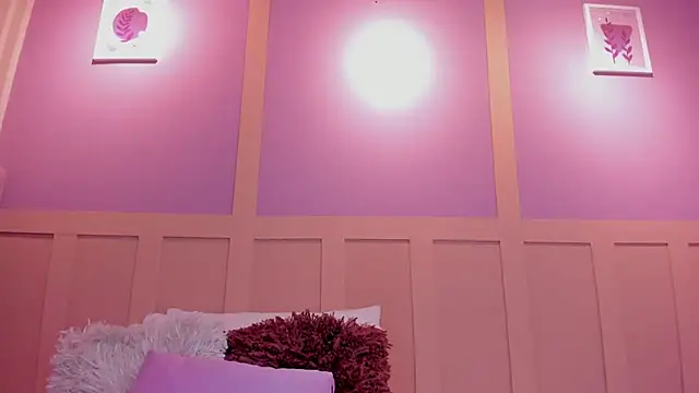 LilithAllenn online show from 24, 2, 2026