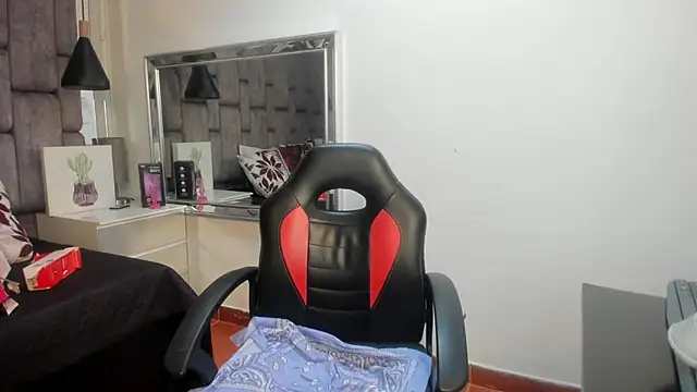 JenniQ69 online show from 12, 3, 2026