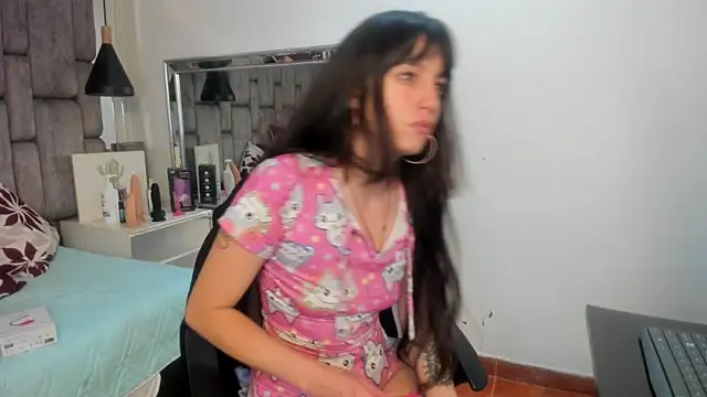 JenniQ69 online show from 7, 3, 2026