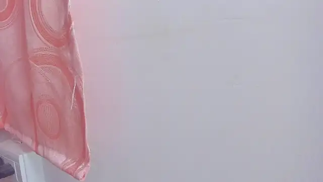 lovely  kiss   online show from 30, 5, 2026