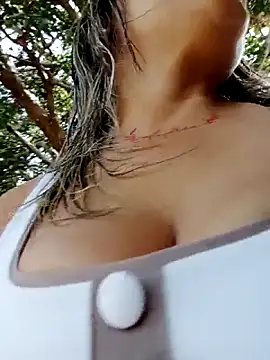 mariacarlota online show from 10, 2, 2026