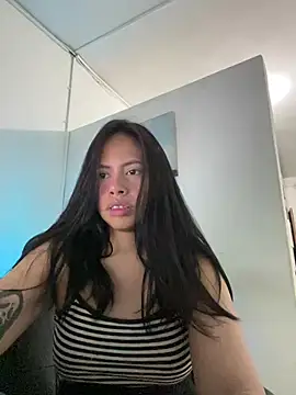 CarolinaRaven online show from 11, 2, 2026