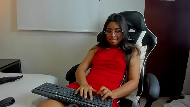 ivette swan online show from 11, 2, 2026