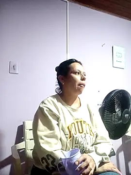 RossyAlvarez online show from 8, 4, 2026