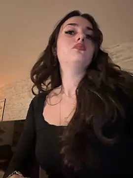 claraaaa06 online show from 27, 2, 2026