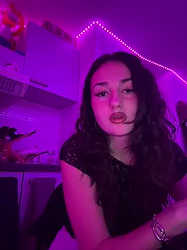 claraaaa06 online show from 4, 2, 2026