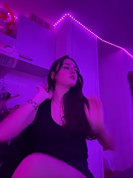 claraaaa06 online show from 16, 2, 2026