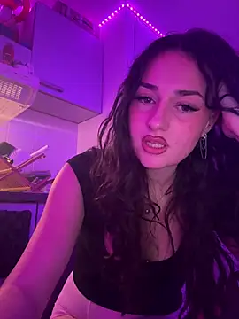 claraaaa06 online show from 8, 2, 2026