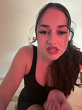 claraaaa06 online show from 10, 2, 2026