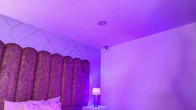 ShadowLune online show from 11, 2, 2026