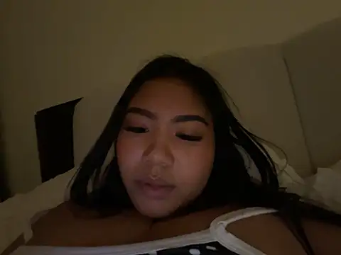 Snapshot of TitiTinyThai chatting on 15, 5, 2026 TitiTinyThai online show from 15, 5, 2026