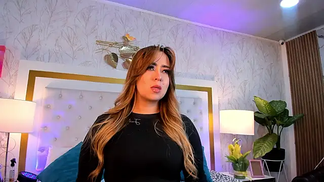 Xara Shadow online show from 24, 2, 2026