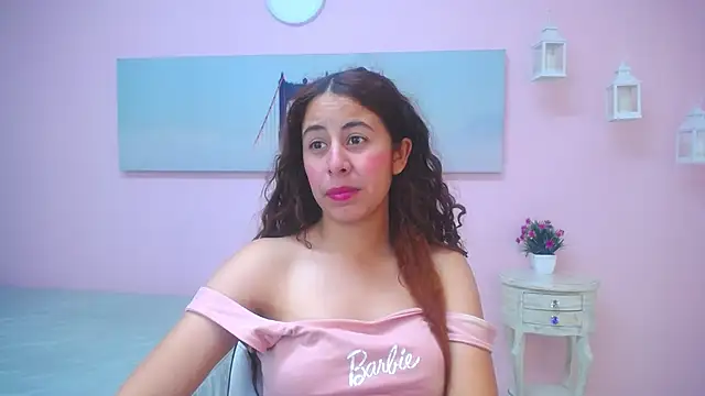 scarlett clyde online show from 10, 4, 2026