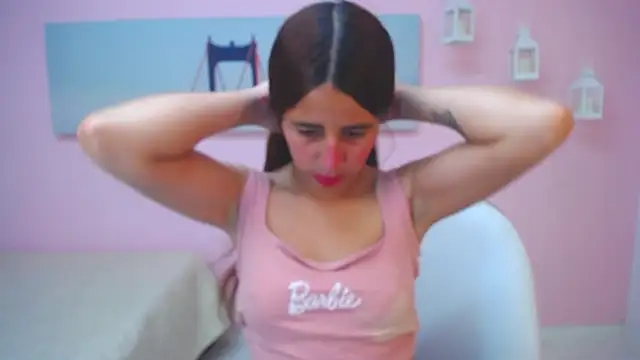 scarlett clyde online show from 21, 4, 2026