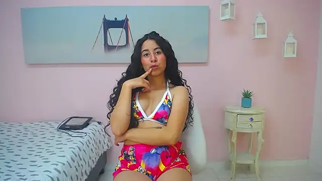 scarlett clyde online show from 3, 2, 2026