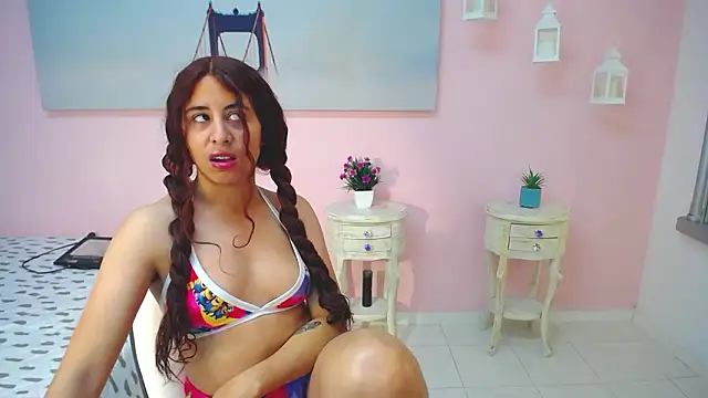 scarlett clyde online show from 1, 3, 2026