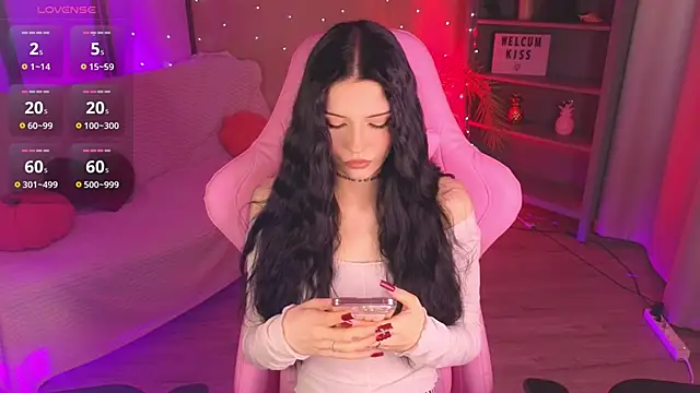 Kelly  Bunny online show from 21, 4, 2026