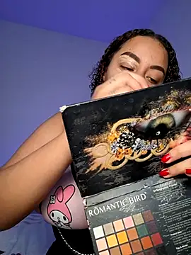 curly girl 31 online show from 8, 4, 2026