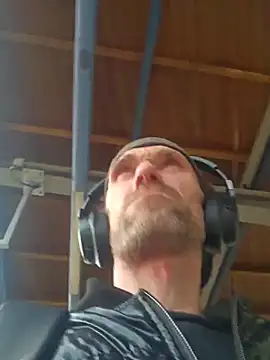 BlnAktivGay online show from 16, 4, 2026