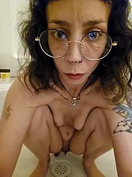 Snapshot of xxEMMxxx chatting on 25, 2, 2026 xxEMMxxx online show from 25, 2, 2026