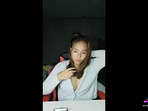 Pearlveil online show from 9, 3, 2026