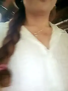 Bling sexy online show from 4, 4, 2026